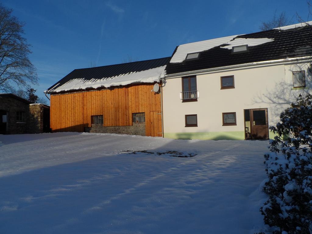 Villa De Ploeg Manderfeld Exterior foto